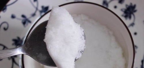 白糖结块不必愁，轻松几招解烦恼